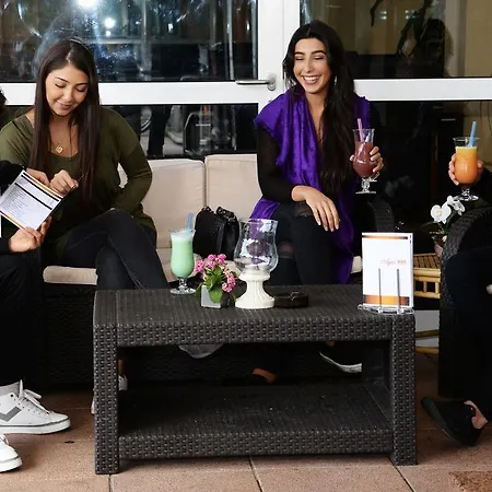 Отель The Aga's