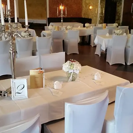 Отель The Aga's